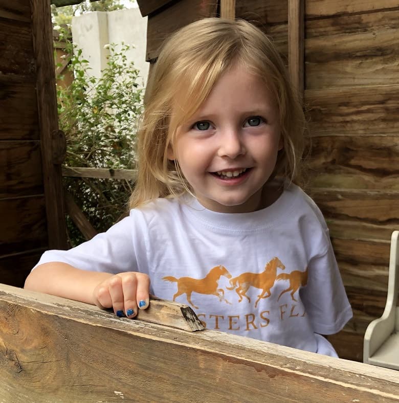 Little Tackers T-shirts Gold